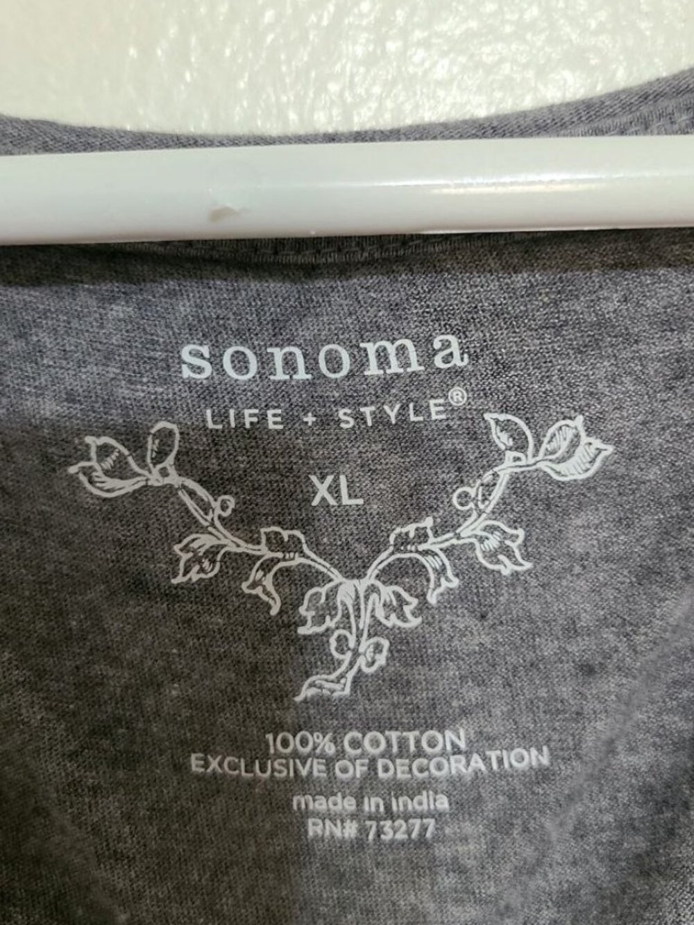 Gray Embroidered Floral V‑Neck Top - Picture 3 of 3